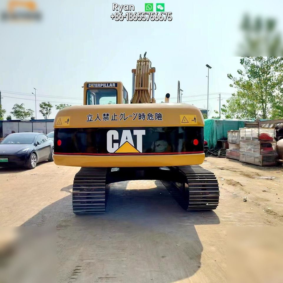 2018 Caterpillar 320C crawler excavator, rear view 2018 Caterpillar 320C crawler excavator, rear view