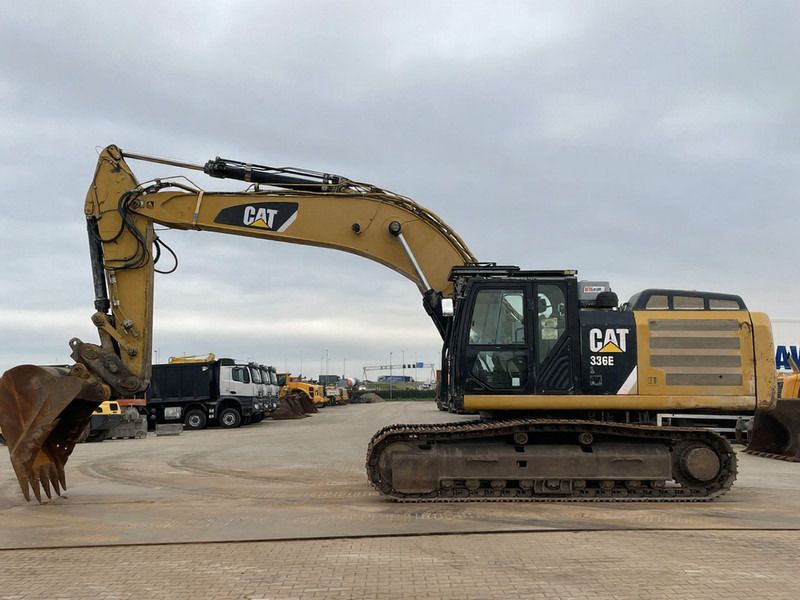 2012 Caterpillar 336E crawler excavator, side profile view 2012 Caterpillar 336E crawler excavator, side profile view