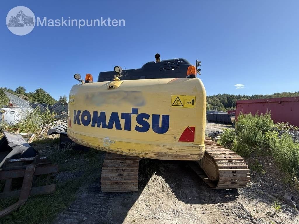 2018 Komatsu PC210LC-11 crawler excavator, rear view