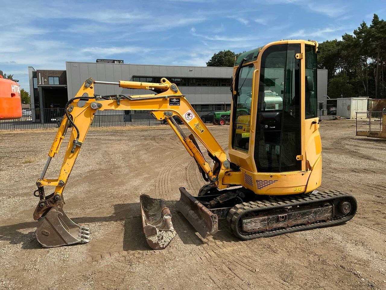 2012 Yanmar VIO 20-4 mini excavator side view 2012 Yanmar VIO 20-4 mini excavator side view