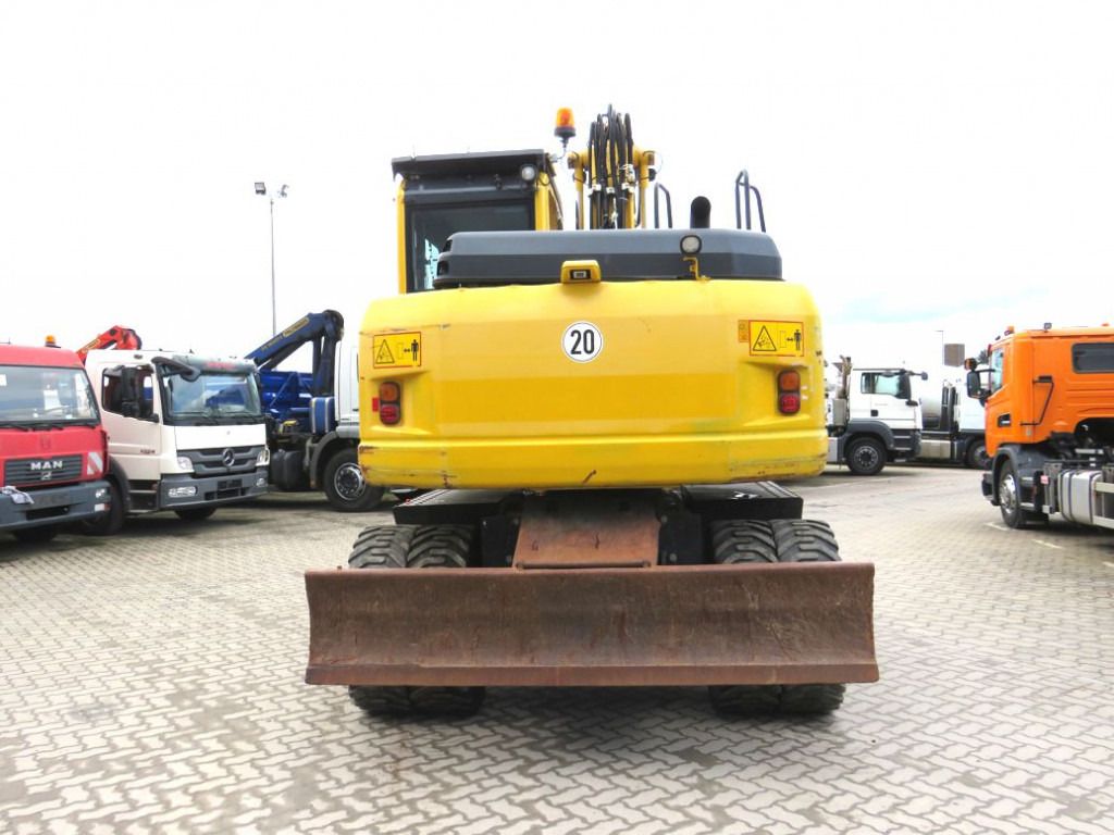 2016 Komatsu PW148-8 wheel excavator rear view