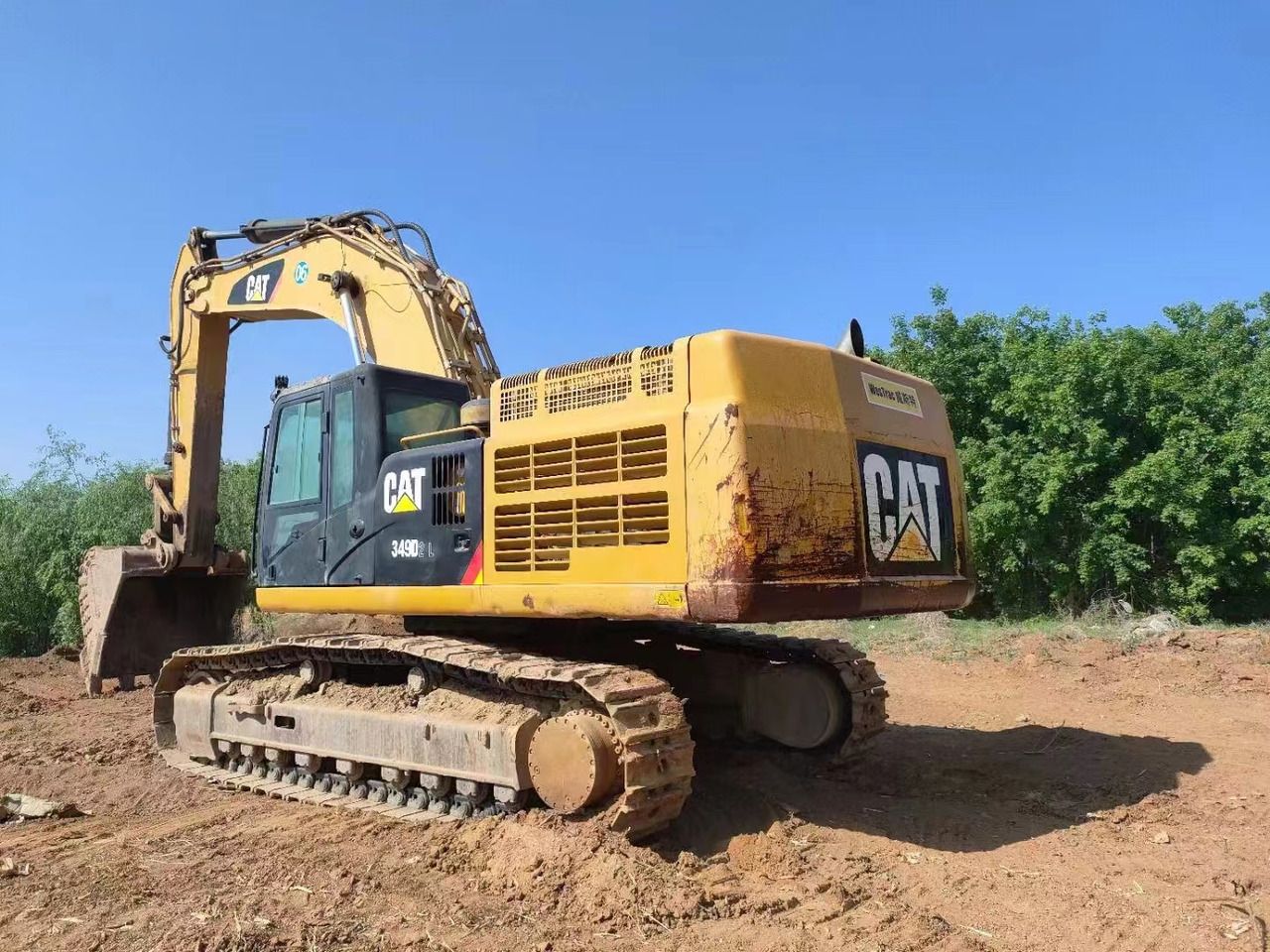 2021 Caterpillar 349D2 L crawler excavator, rear three-quarter view 2021 Caterpillar 349D2 L crawler excavator, rear three-quarter view