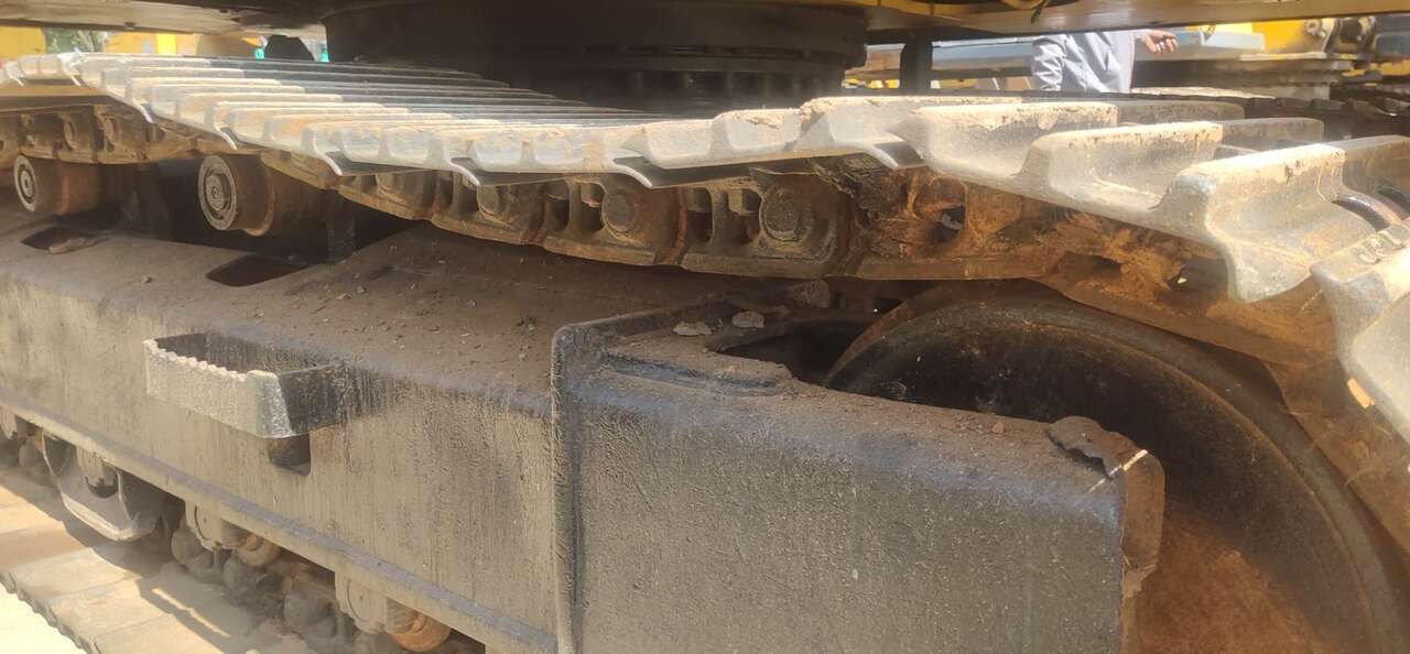 2016 Caterpillar 320BL crawler excavator track assembly 2016 Caterpillar 320BL crawler excavator track assembly