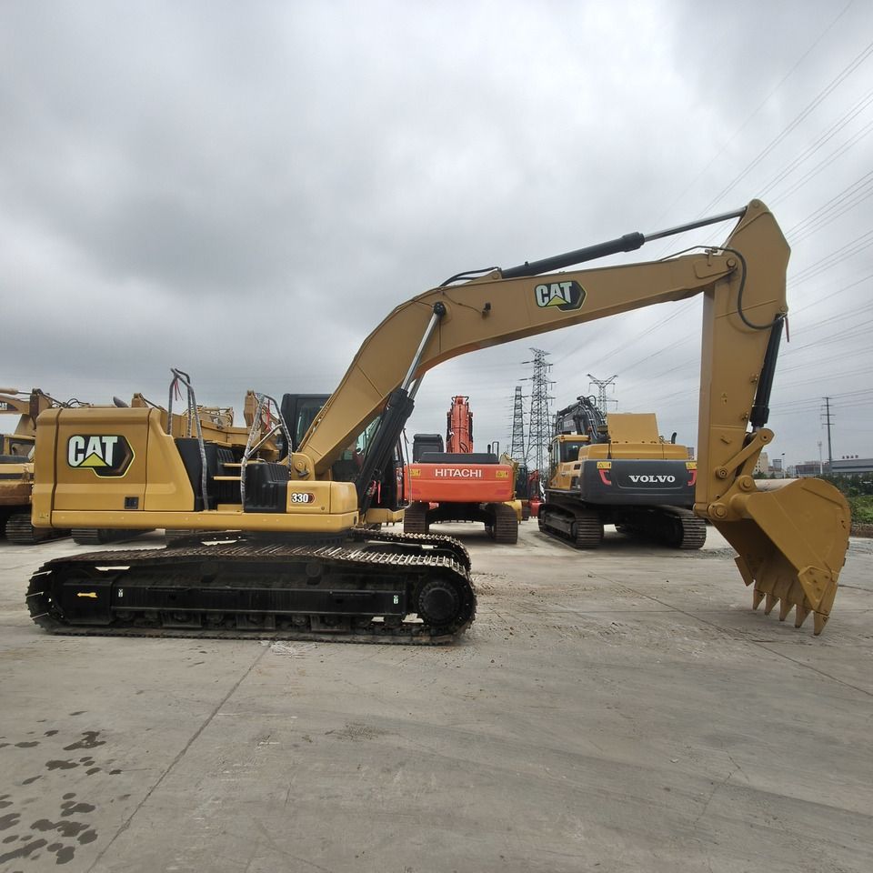 2023 Caterpillar 330 crawler excavator, side profile view 2023 Caterpillar 330 crawler excavator, side profile view