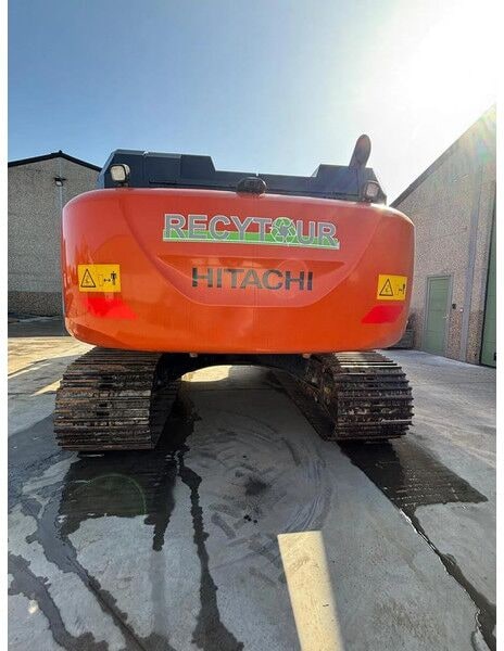 2020 Hitachi ZX300LC-6 crawler excavator rear view 2020 Hitachi ZX300LC-6 crawler excavator rear view
