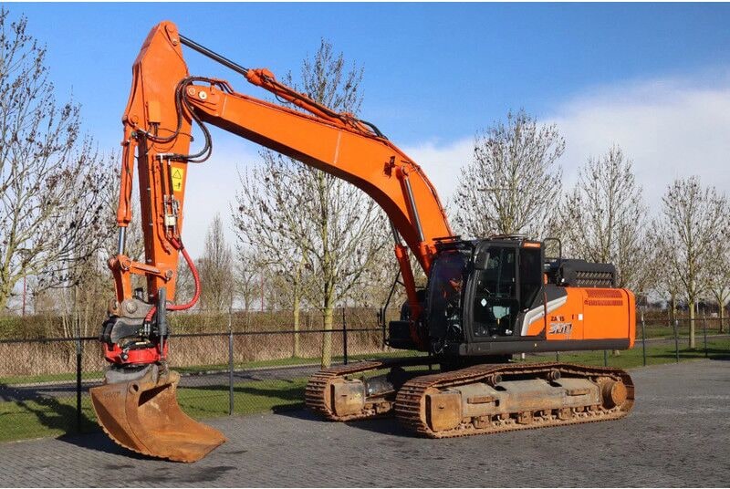 2021 Hitachi ZX300 LC-7 crawler excavator, side view