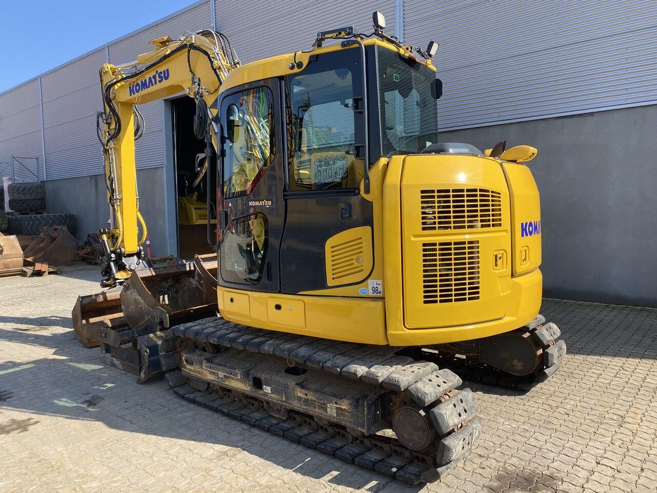 2021 Komatsu PC88MR-11EO mini excavator, rear three-quarter view 2021 Komatsu PC88MR-11EO mini excavator, rear three-quarter view