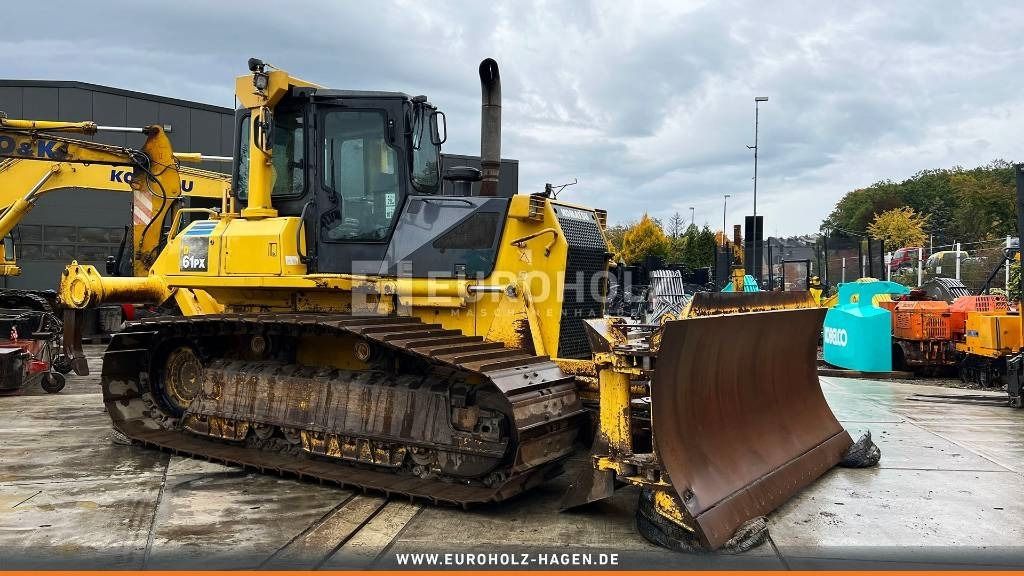 2011 Komatsu D61 PX-12 crawler excavator, front three-quarter view 2011 Komatsu D61 PX-12 crawler excavator, front three-quarter view