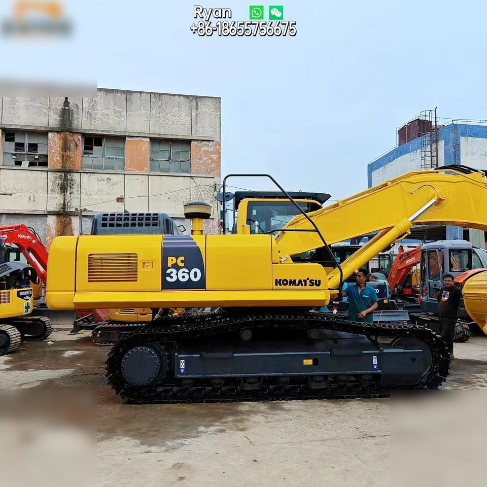 2019 Komatsu PC360-8M0 crawler excavator, side view