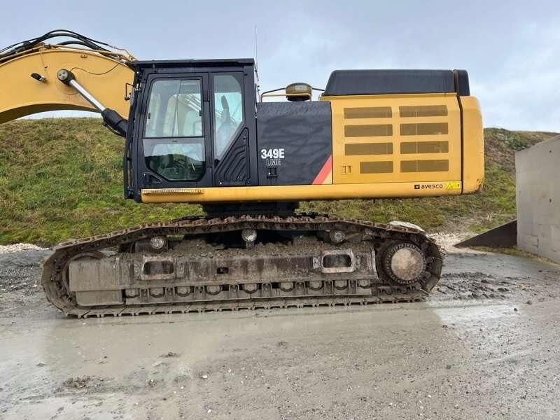 2014 Caterpillar 349E LME crawler excavator side view 2014 Caterpillar 349E LME crawler excavator side view