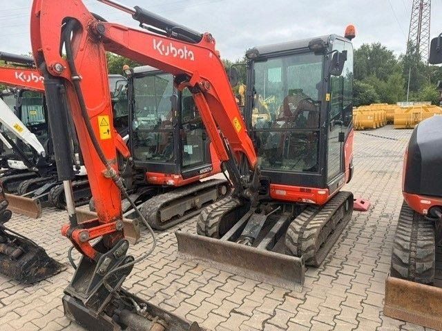 2020 Kubota KX027-4 mini excavator, front three-quarter view