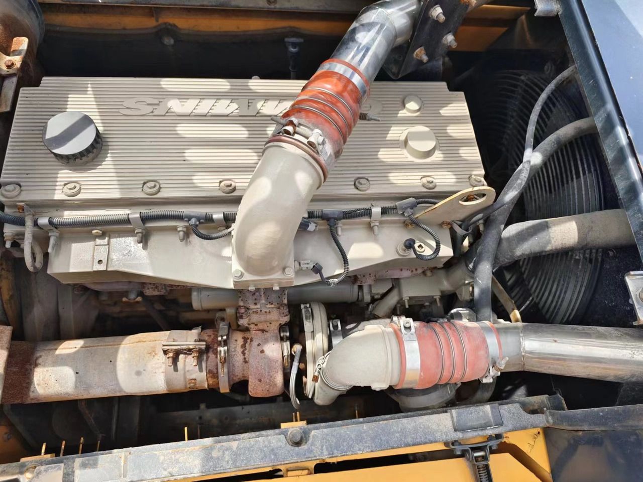 2019 Hyundai R385LC-9T crawler excavator engine bay view