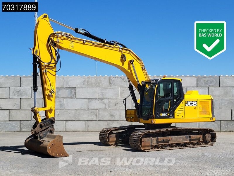 2022 JCB 220X LC crawler excavator, side view 2022 JCB 220X LC crawler excavator, side view