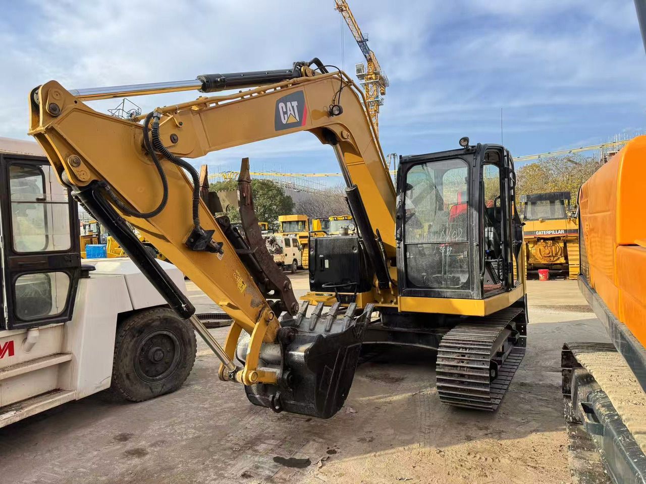 2024 Caterpillar 307.5 mini excavator, front three-quarter view 2024 Caterpillar 307.5 mini excavator, front three-quarter view