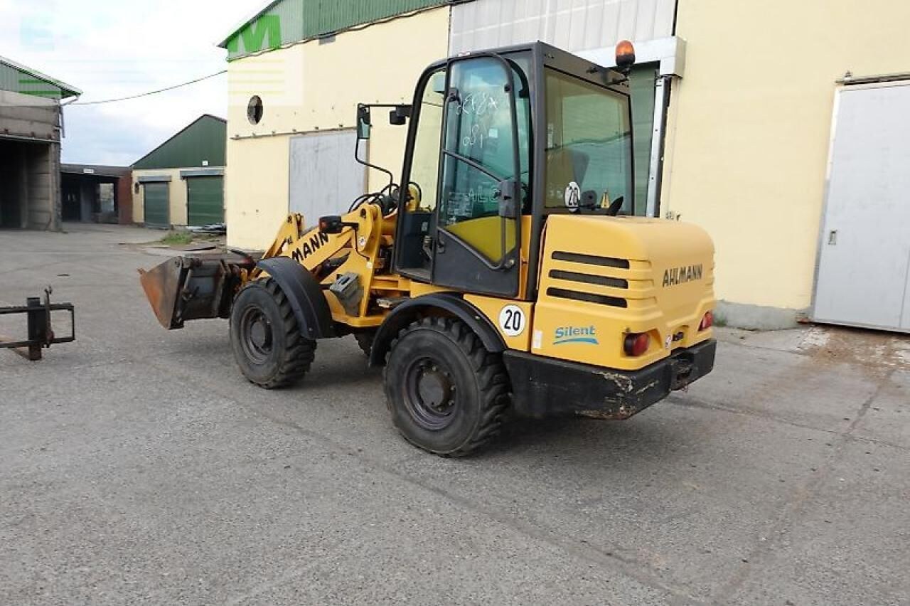 2005 Ahlmann AL 80 wheel loader, rear three-quarter view 2005 Ahlmann AL 80 wheel loader, rear three-quarter view