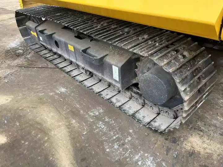 2016 Komatsu PC130-7 crawler excavator track assembly 2016 Komatsu PC130-7 crawler excavator track assembly