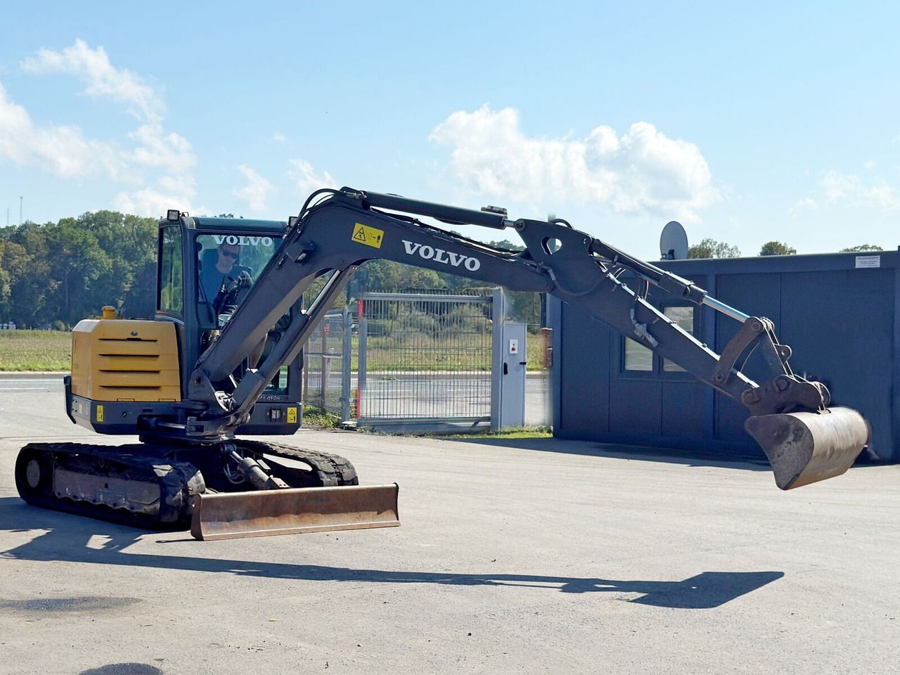 2019 Volvo EC55 mini excavator, side profile view 2019 Volvo EC55 mini excavator, side profile view