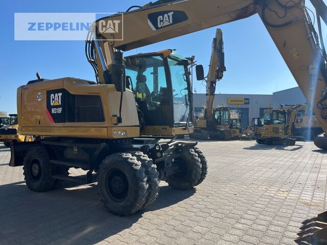 2015 Caterpillar M318F wheel excavator, side view 2015 Caterpillar M318F wheel excavator, side view