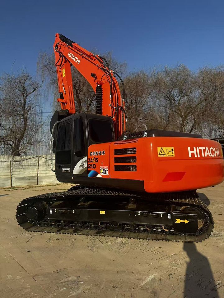 2023 Hitachi Zaxis 210 crawler excavator, side view 2023 Hitachi Zaxis 210 crawler excavator, side view