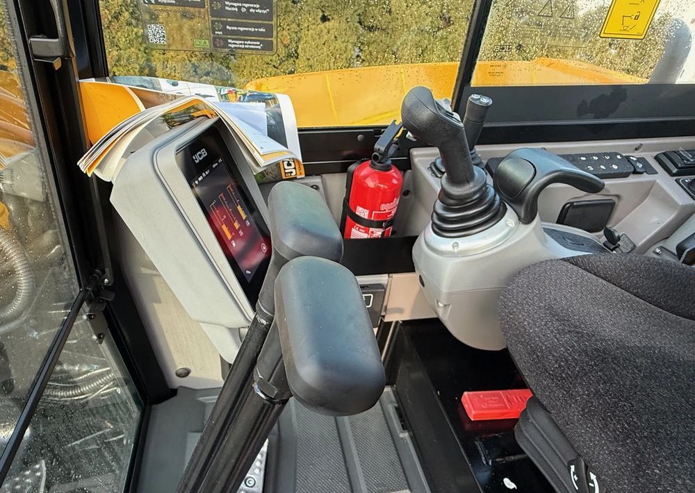 2024 JCB 86C-2 mini excavator interior cab view 2024 JCB 86C-2 mini excavator interior cab view