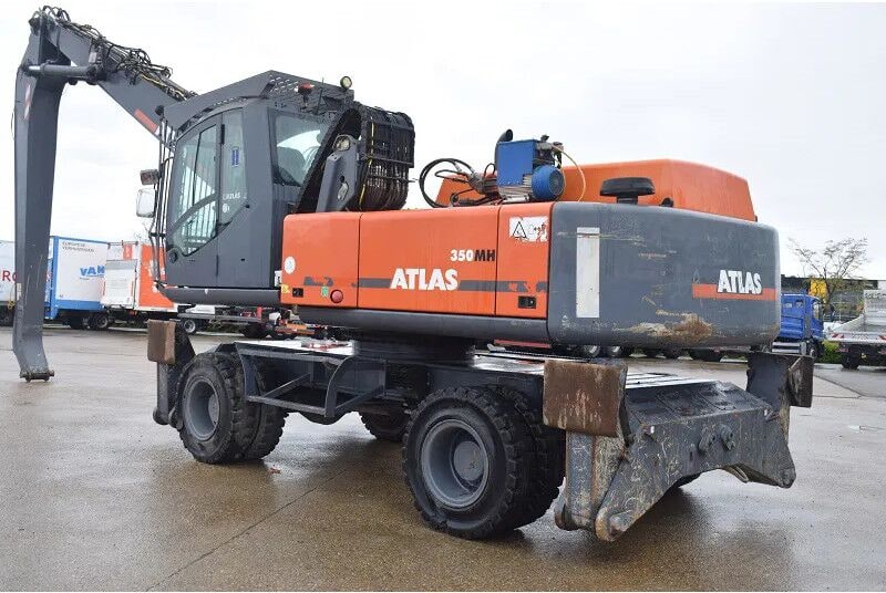 2014 Atlas 350MH wheel excavator, rear three-quarter view