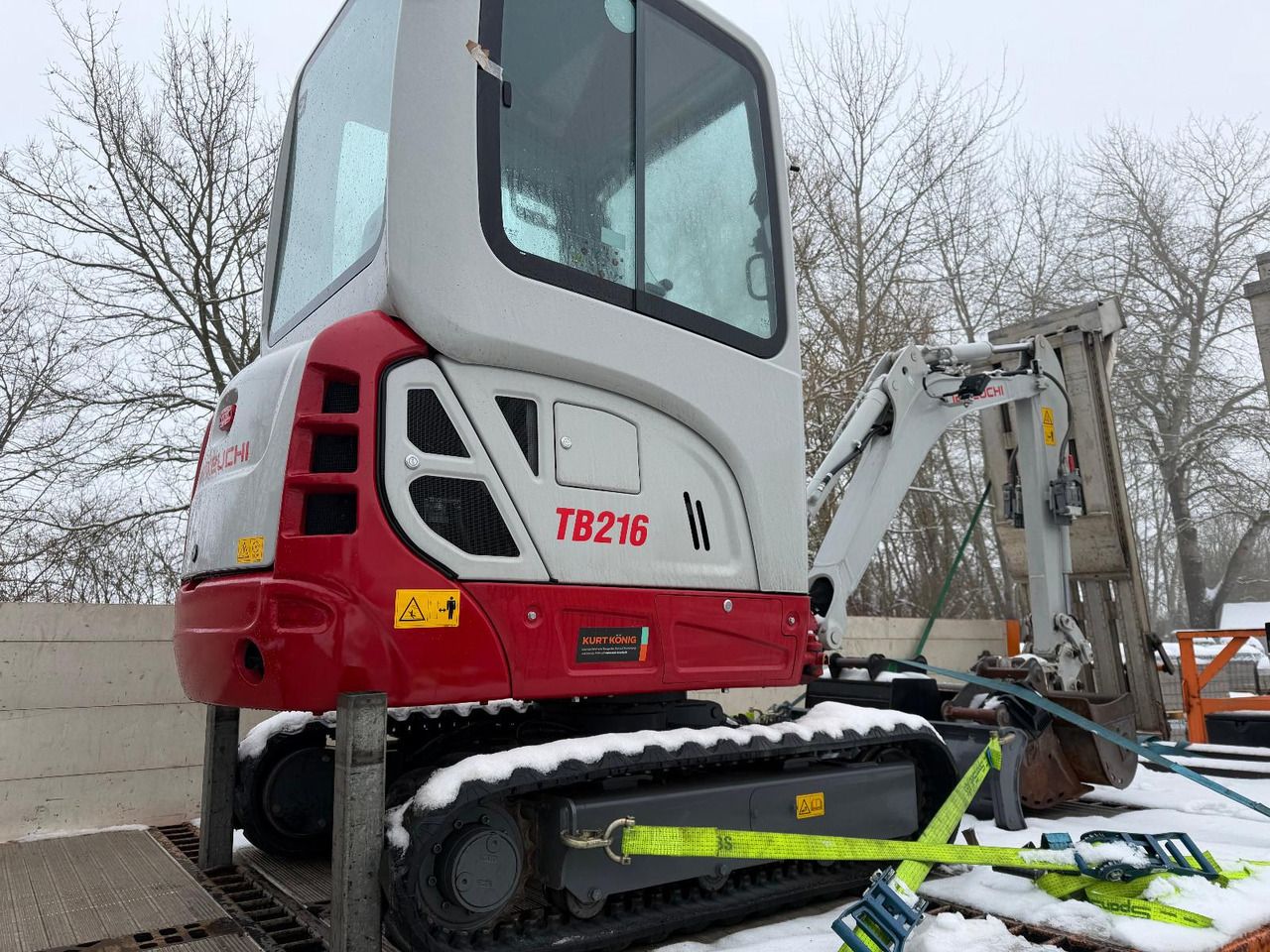 2023 Takeuchi TB216 V4 mini excavator, rear three-quarter view 2023 Takeuchi TB216 V4 mini excavator, rear three-quarter view