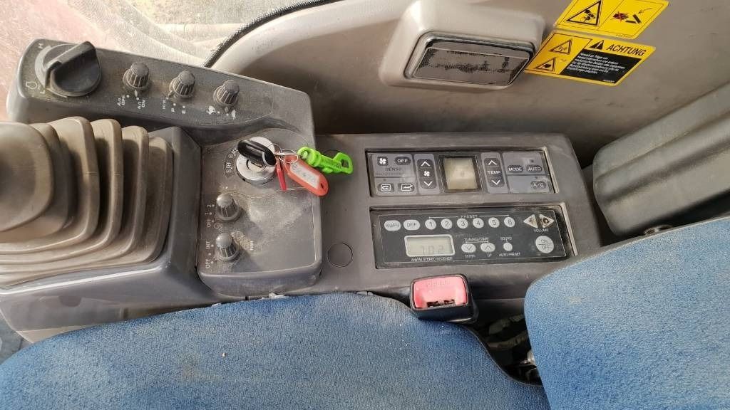 2011 Hitachi ZX470LCH-3 crawler excavator cab interior view 2011 Hitachi ZX470LCH-3 crawler excavator cab interior view