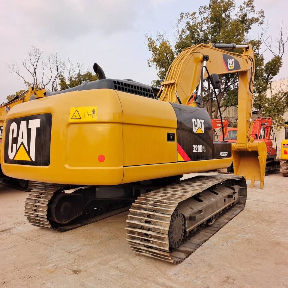 2024 Caterpillar 320D L Raupenbagger, Ansicht von hinten-dreiviertel 2024 Caterpillar 320D L Raupenbagger, Ansicht von hinten-dreiviertel