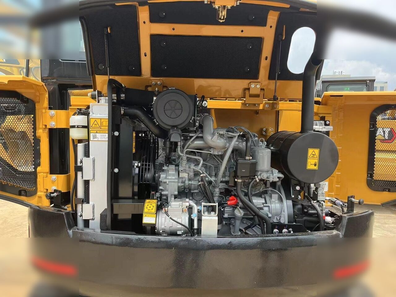 2024 Sany SY60C crawler excavator engine compartment view 2024 Sany SY60C crawler excavator engine compartment view