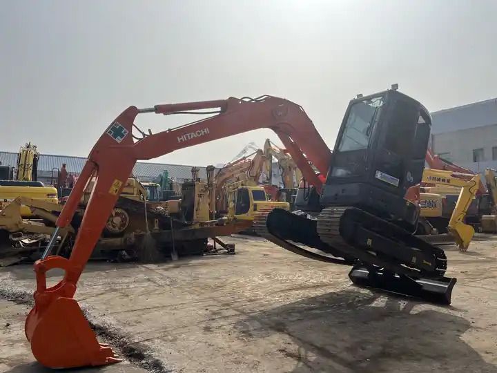 2020 Hitachi ZX55UR crawler excavator, side view 2020 Hitachi ZX55UR crawler excavator, side view