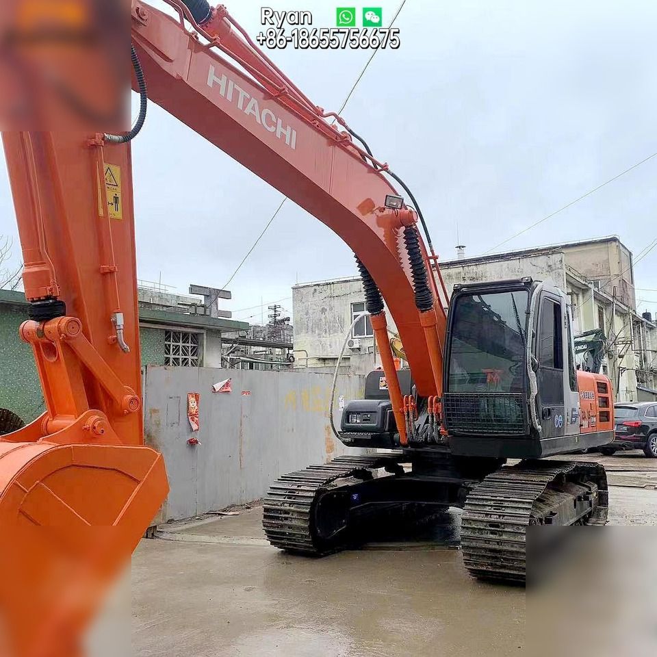 2015 Hitachi ZX200-5G crawler excavator, front three-quarter view