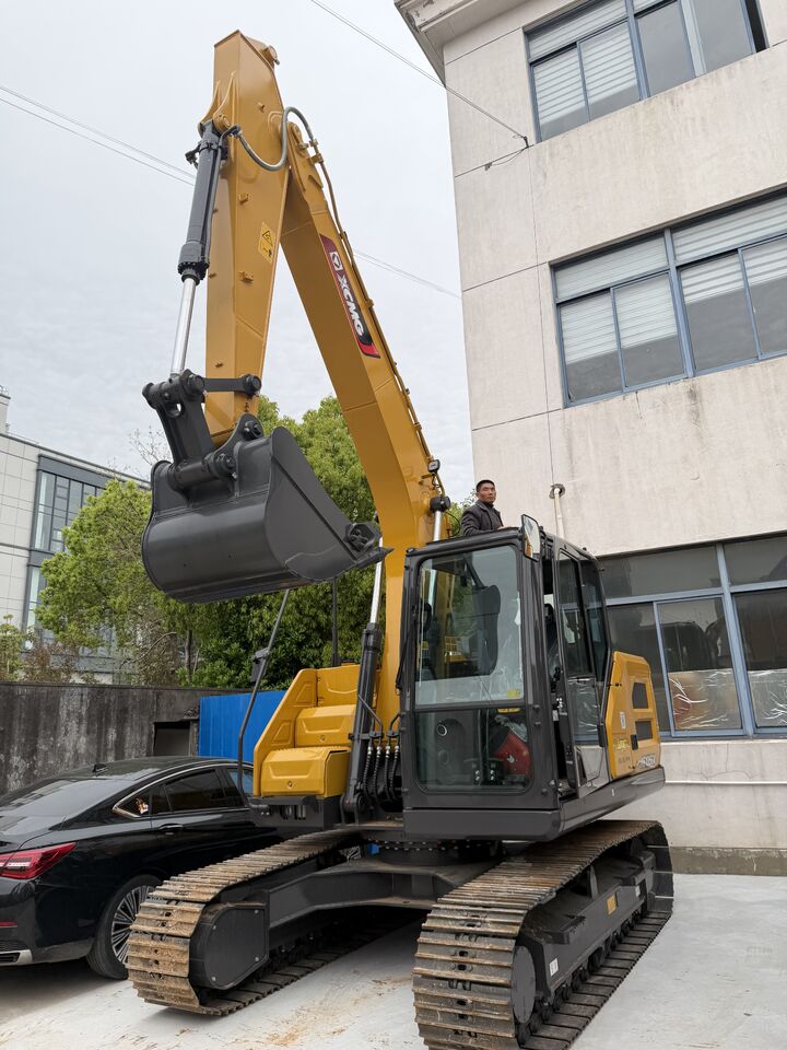 2026 XCMG XE135 crawler excavator, front three-quarter view 2026 XCMG XE135 crawler excavator, front three-quarter view