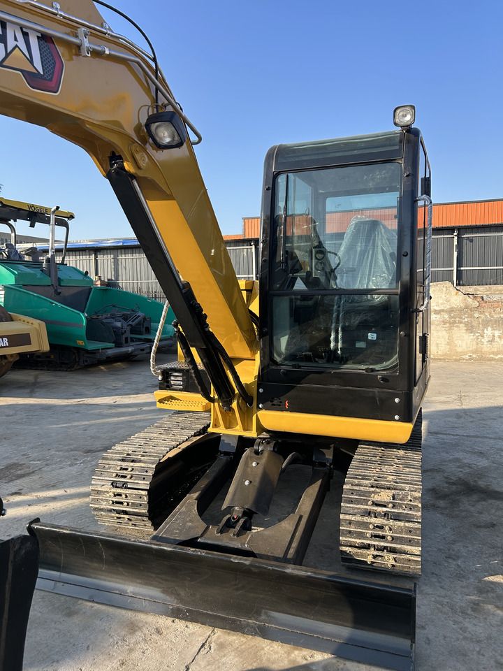 2024 Caterpillar 305.5E2 mini excavator front view 2024 Caterpillar 305.5E2 mini excavator front view