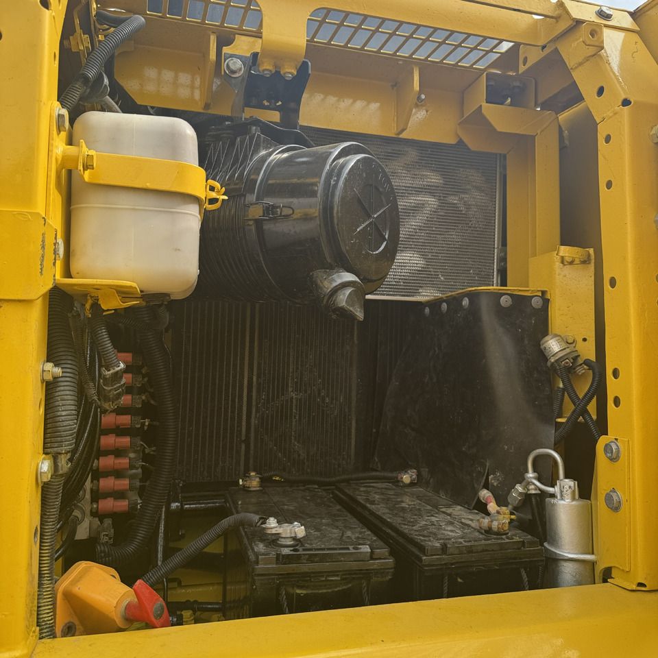 2022 Komatsu PC130-7 mini excavator engine compartment view 2022 Komatsu PC130-7 mini excavator engine compartment view