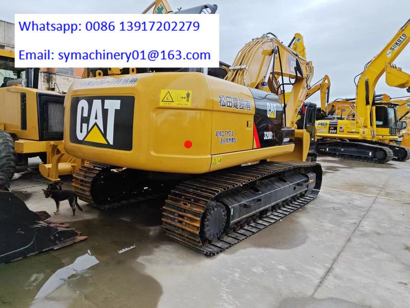 2023 Caterpillar 320D2 Raupenbagger Heckansicht 2023 Caterpillar 320D2 Raupenbagger Heckansicht