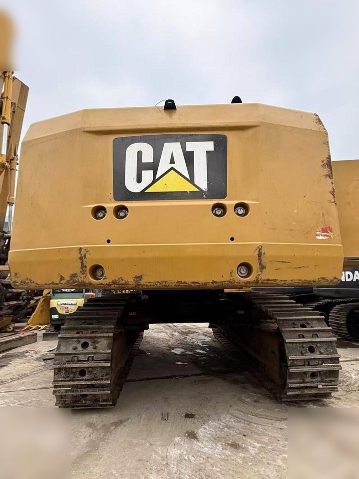 2025 Caterpillar 374FL crawler excavator, rear view