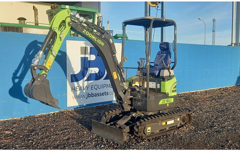 2025 Zoomlion ZE18GU mini excavator, side view 2025 Zoomlion ZE18GU mini excavator, side view