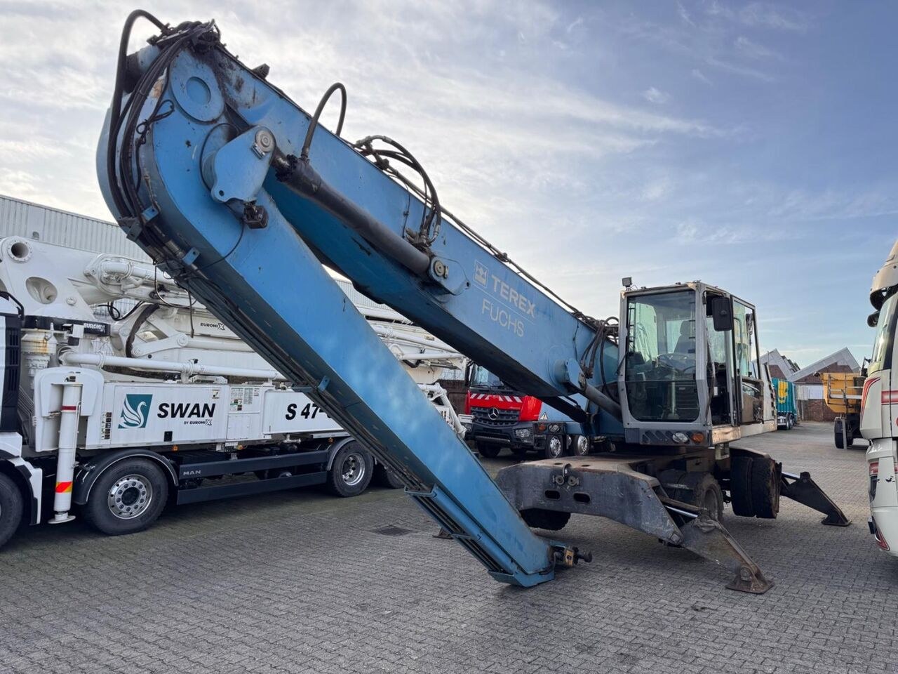 2012 Terex Fuchs MHL 340 wheel excavator, side profile view