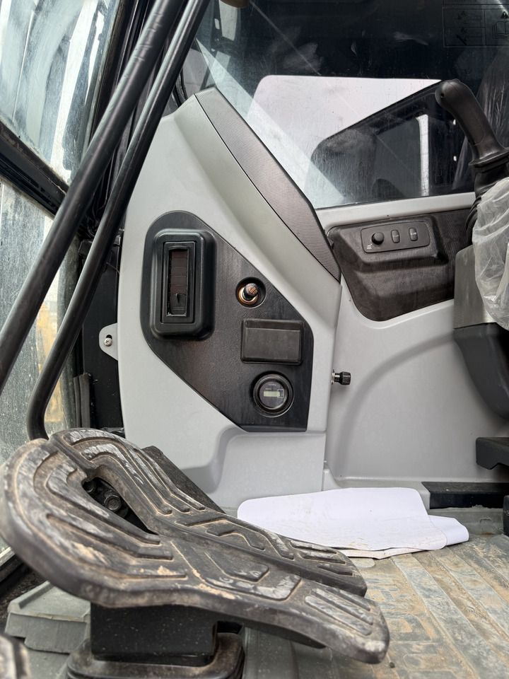 2024 Hyundai HX220HD crawler excavator interior cab view 2024 Hyundai HX220HD crawler excavator interior cab view