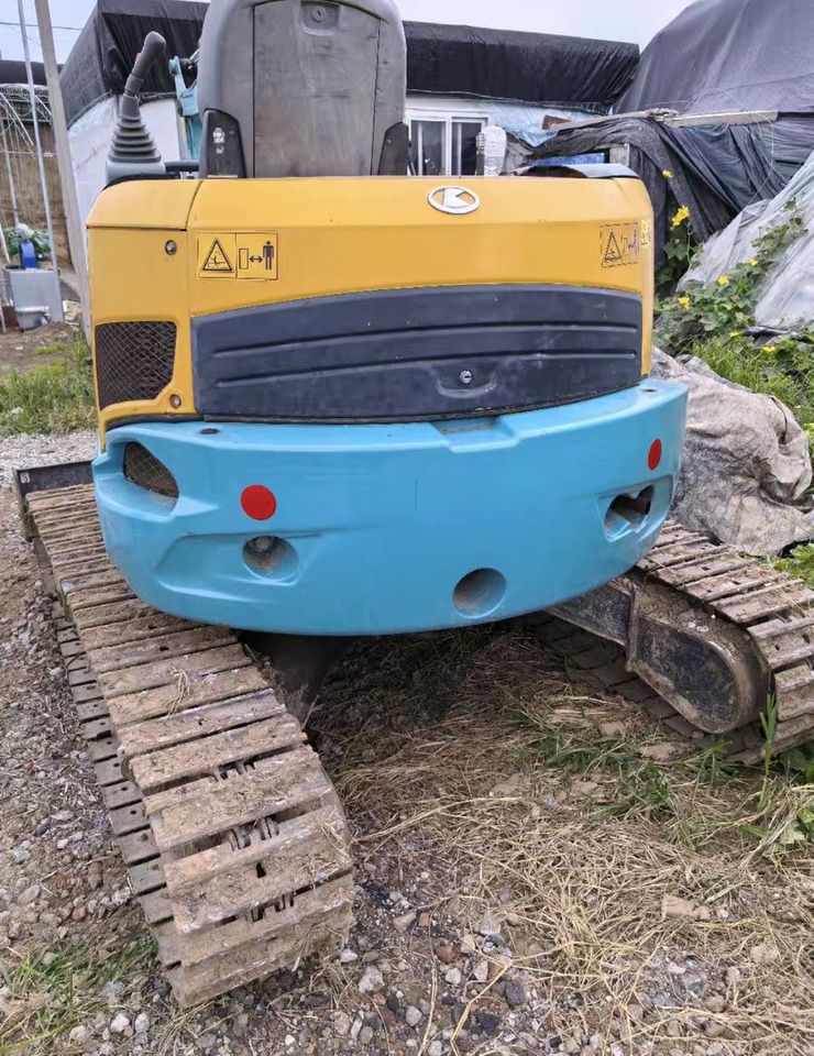 Kubota 3.5U Mini Excavator, rear view Kubota 3.5U Mini Excavator, rear view