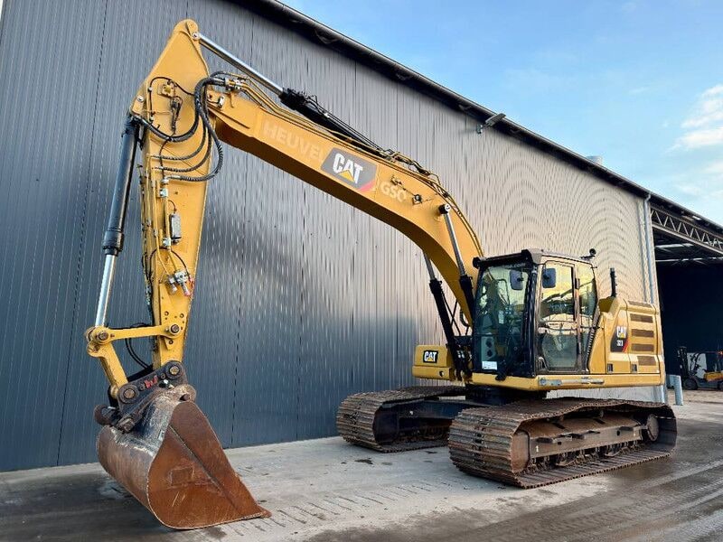 2019 Caterpillar 323-07B crawler excavator side view 2019 Caterpillar 323-07B crawler excavator side view