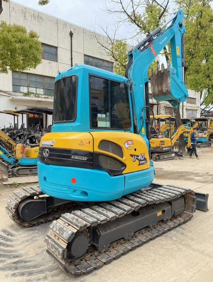 2023 Kubota U40 mini excavator, rear three-quarter view 2023 Kubota U40 mini excavator, rear three-quarter view