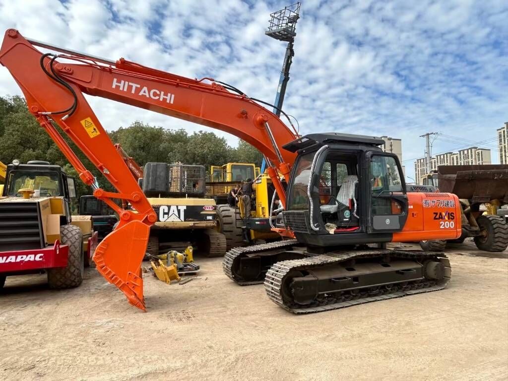 2024 Hitachi Zaxis 200 crawler excavator, side view