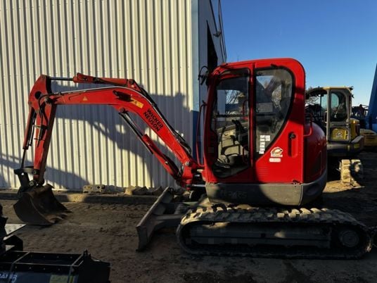 2016 Wacker Neuson EZ53 mini excavator, side view