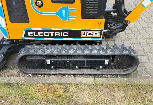 2022 JCB 19C-1 Electric mini excavator side view 2022 JCB 19C-1 Electric mini excavator side view