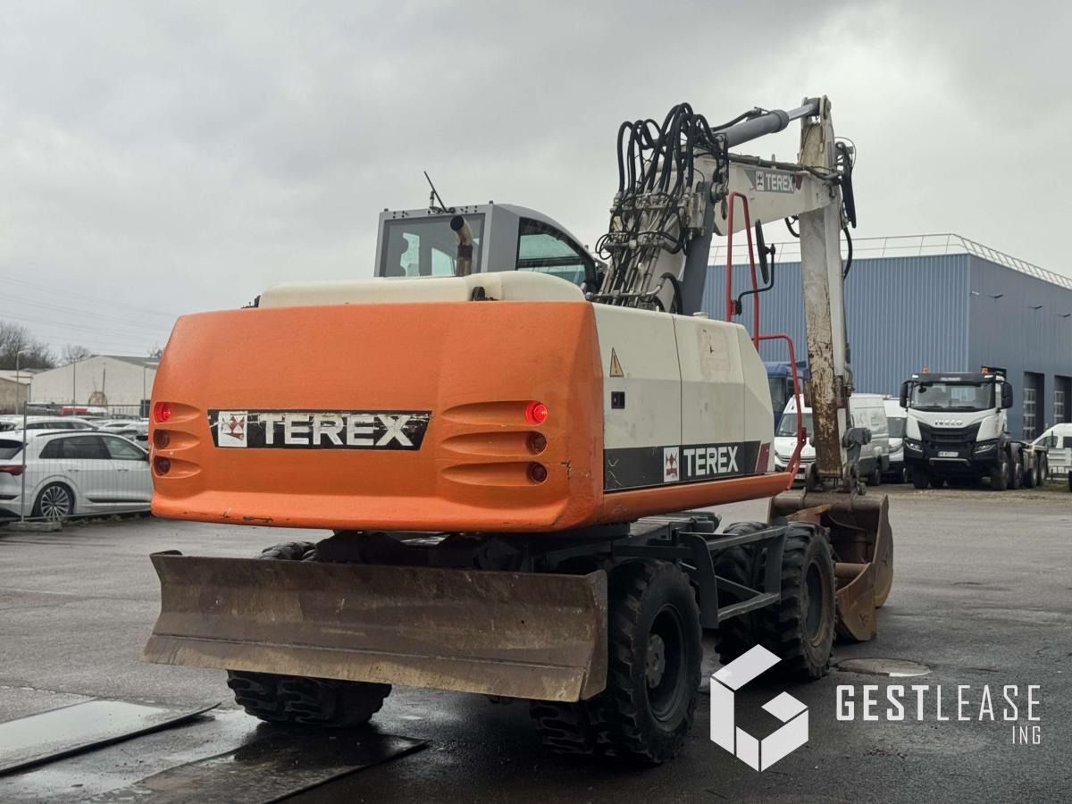 2007 Terex TW190 wheel excavator, rear three-quarter view 2007 Terex TW190 wheel excavator, rear three-quarter view
