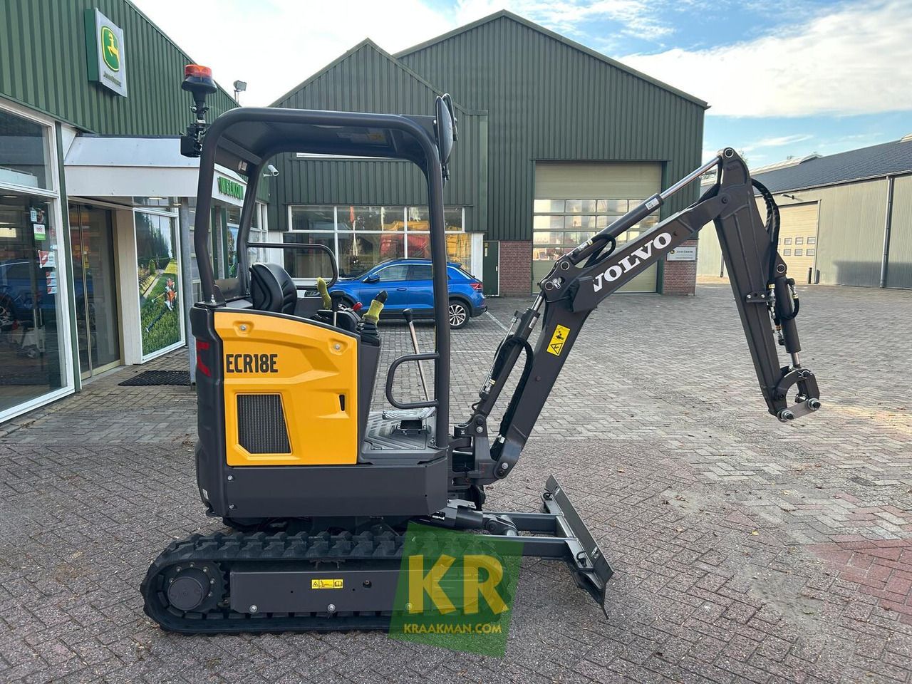 2025 Volvo ECR18E mini excavator, side view 2025 Volvo ECR18E mini excavator, side view