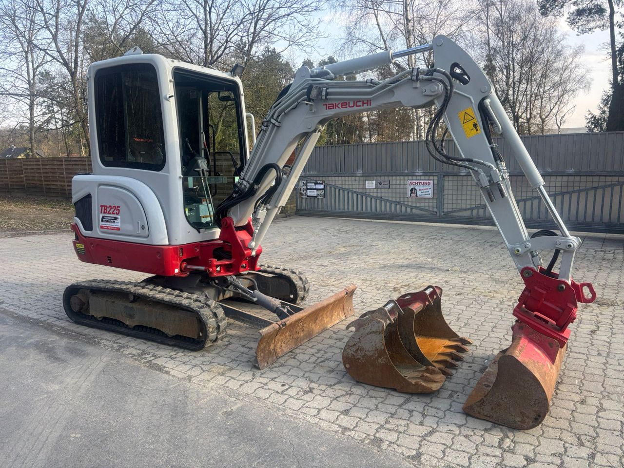 2019 Takeuchi TB225 mini excavator, side view 2019 Takeuchi TB225 mini excavator, side view