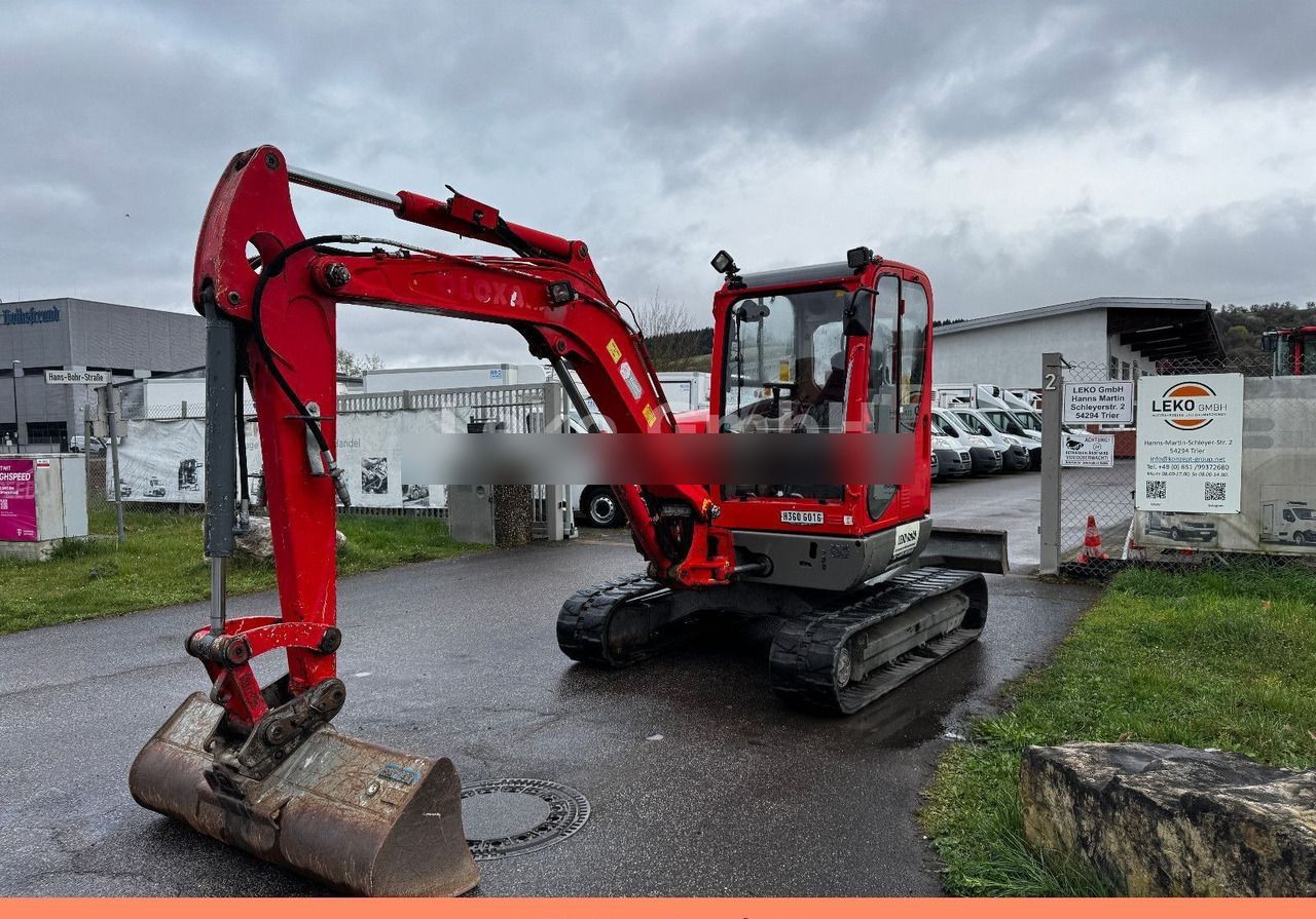 2014 Wacker Neuson 50Z3 mini excavator, side view