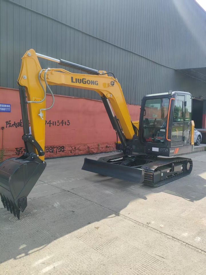 2026 LiuGong 906FG4 mini excavator, side profile view